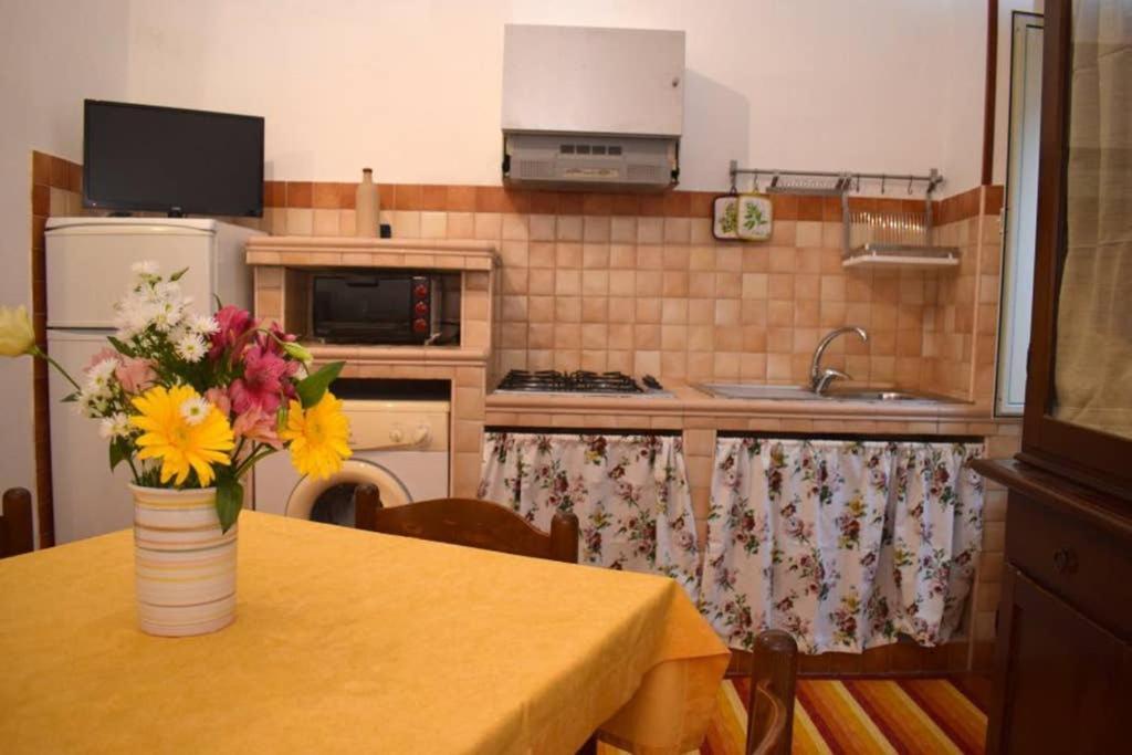 Domus - Casa Vacanza B&B Veroli Екстер'єр фото